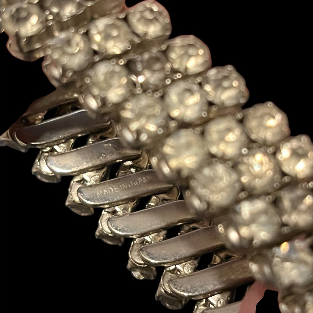 Vintage Rhinestone expansion bracelet made in Japan - Picture 5 of 9